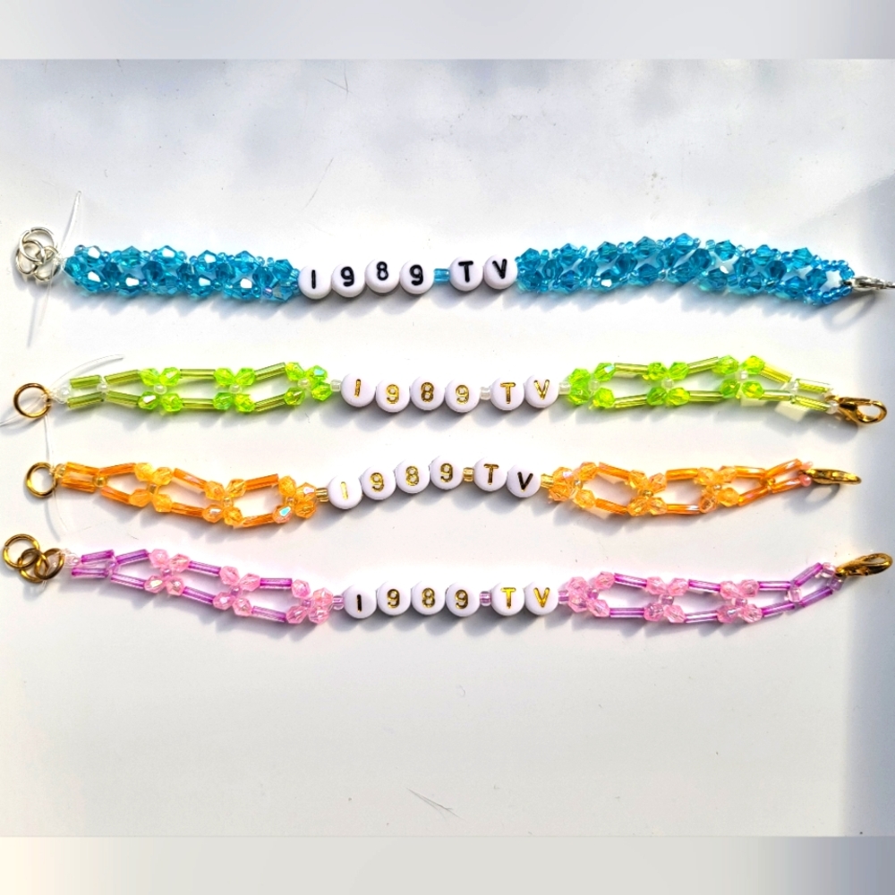 Set of 4 - Taylor Swift Eras Tour Friendship Bracelets - 1989 Edition